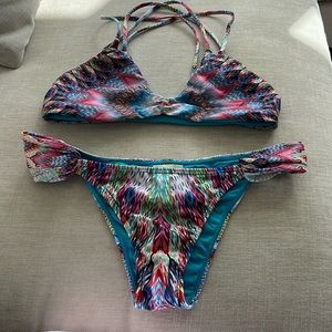PilyQ Belize Utopia Swim bikini l Size medium